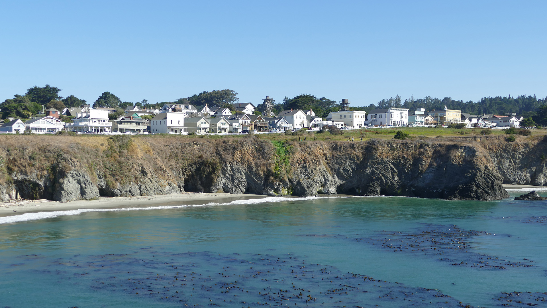 Ukiah Oral Surgery Dental Implants | Oral Facial Trauma, Facial Cosmetic Services and Apicoectomy